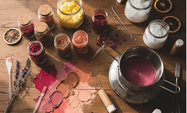 Eigene Lippenfarben zu Hause herstellen